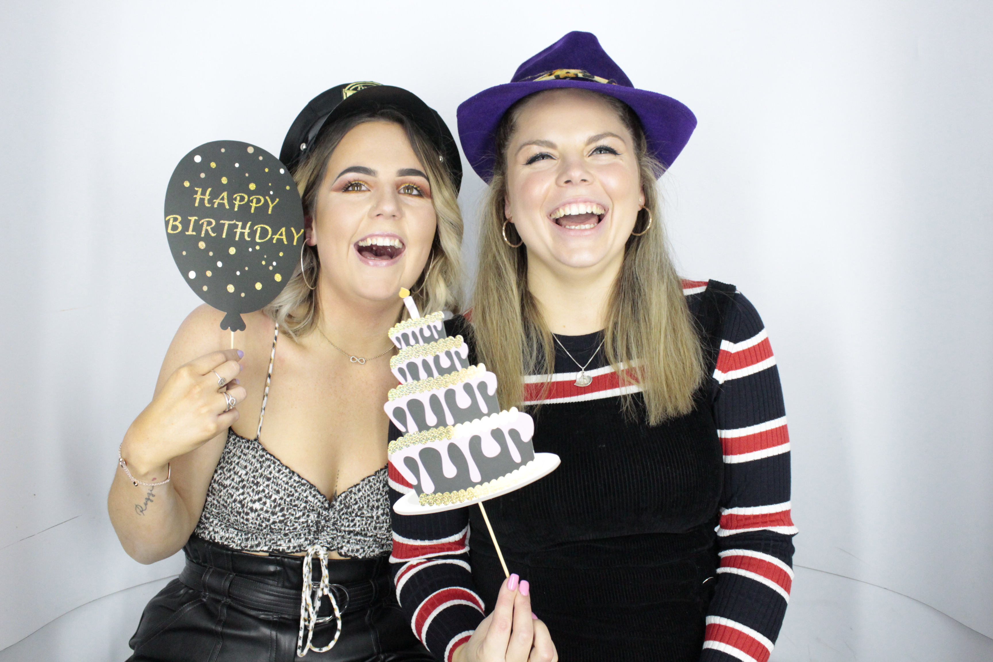 Chlöe’s 21st | View more photos from the event at gallery.myphotoboothexperience.co.uk/u/MyPhotoBoothExperienceLtd/Chlöe’s-21st